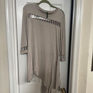 IC Collection by Connie K Beige/Tan Top SZ L